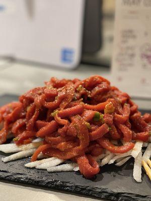 beef tartare steak. yukhwei