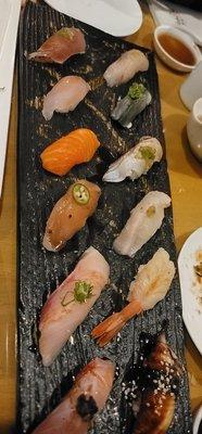 Sushi deluxe (nigiri)