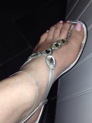 Gotta luv a pretty pedi!