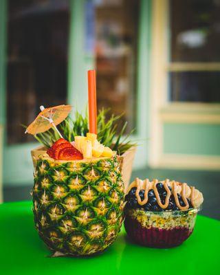 The Pineapple Bliss compliments any bowl! Fresh Pineapple blended with agave and seltzer water. soooo gooood!