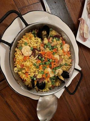 Paella Valenciana for Xavier (Amazing Chef)