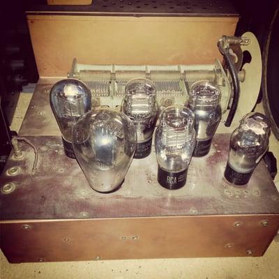 1920s Edison Tube radio. Customer Repair