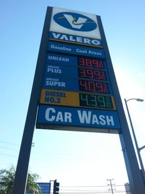 Cheap prices and a cheap car wash!