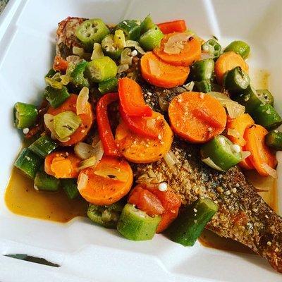 Brown stew fish