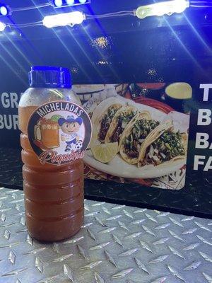 Micheladas y tacos