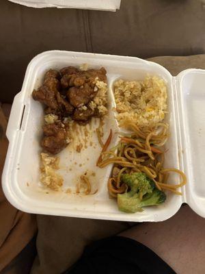 general Tso's chicken and lo-mein