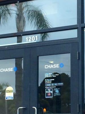 Chase Bank (Victoria & Wooley) Hours