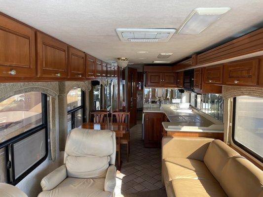 RV Renovators