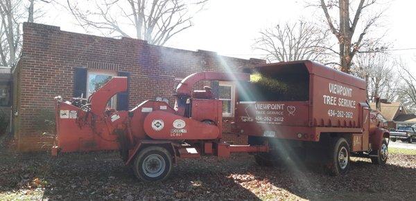 Specialist  at tree removal and canopy reduction. Lot clearing and storm damage  removal