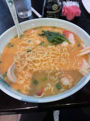 Seafood Ramen. Terrible. Taste like Korean Instant Noodle. Never come back