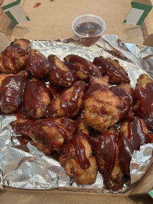 15 piece bbq wings with a side of bbq sauce - Delicious