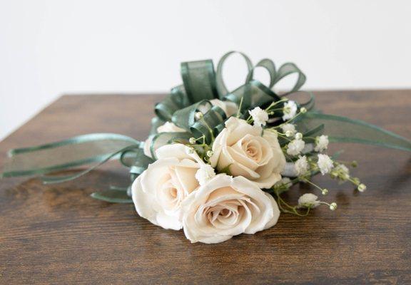 Prom Corsages & Boutonnieres