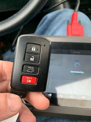 Programmed a key fob for a 2017 Toyota Highlander at retail location