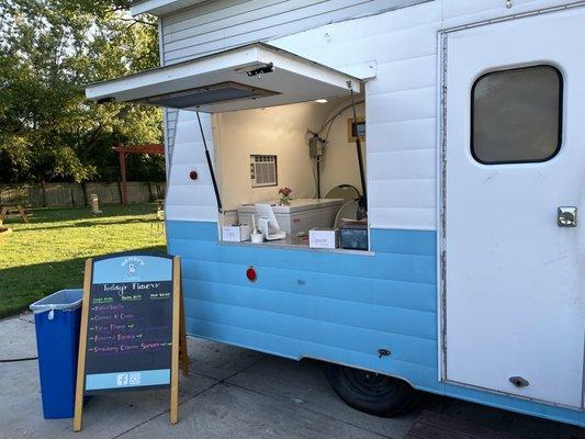 Henry's Creamery truck