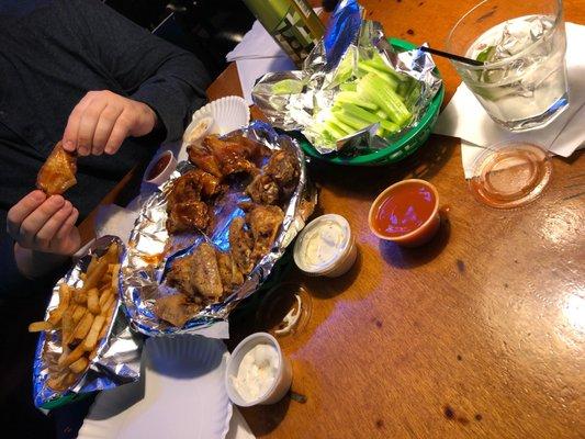 16 piece wing with fries and celery