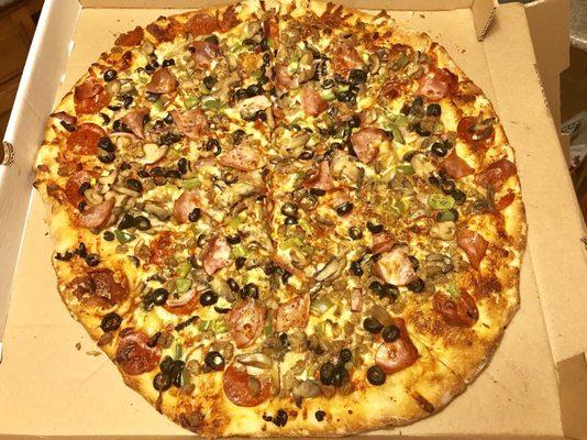 18 inch supreme we asked for crispy crust. So good!