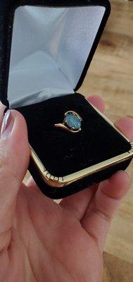 Stunning opal ring