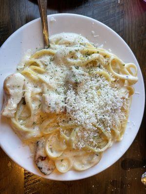 Chicken Fettuccine Alfredo