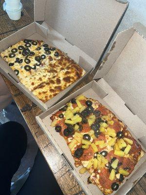 Personal Pizza Half Cheese Half Black Olive Personal Pizza Pepperoni with Black Olive and Pineapple