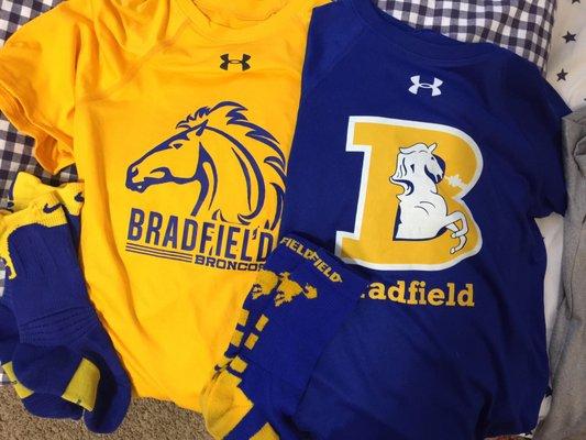 Bradfield Broncos Gear in Performance Under Armour. Also including Hyer, Armstrong, University Park, MIS/HP...