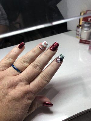 Cute holiday nails