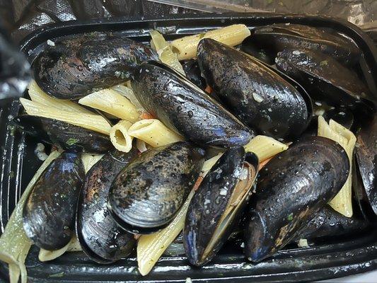 Mo'Bay Mussels