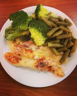 Baked Lemon Herb Fish, Broccoli, Green Beans.