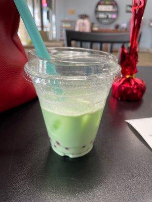 Green tea bubble tea