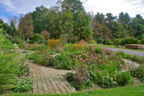 Quiet Creek's herb garden is a magical place for all; come and relax and learn the healing properties and flavors of medicinal/culinary herb