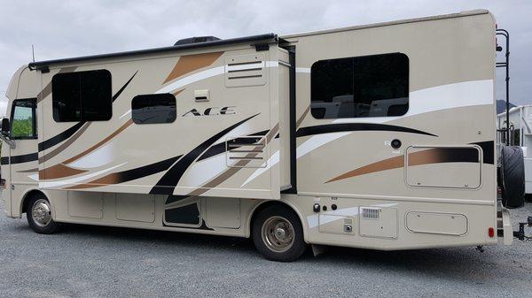 32 Foot Class A, Motorhome