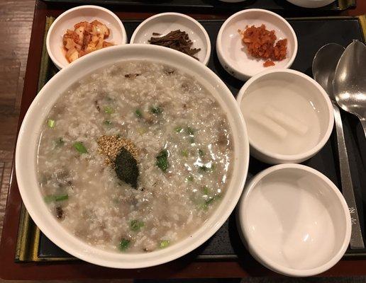 Beef and mushroom porridge