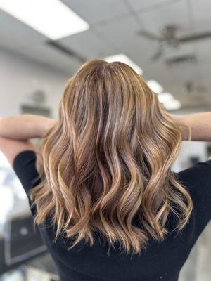 Warm brunette with honey blonde highlights