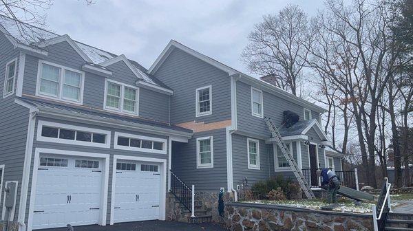 Siding and metal roof install