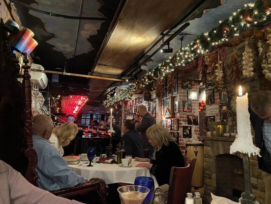 Tommy serenading the restaurant.