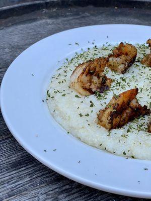 Shrimp n Grits: Brunch every Saturday & Sunday 10am-2pm