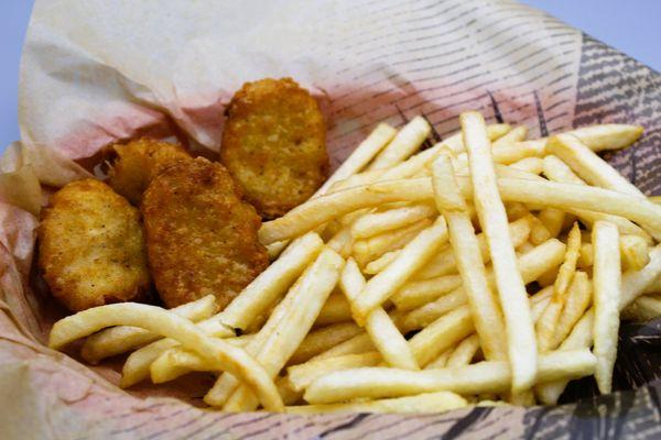 Chicken Nuggets with Fries