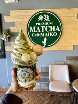 Medium Maiko Special (MIX- matcha and vanilla) | $7.80