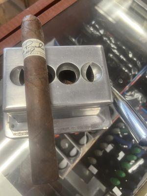 Legs Privada cigar