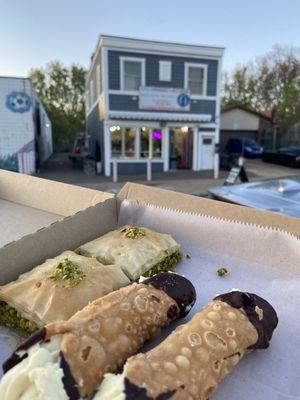 Chocolate dipper cannoli and pistachio baklava