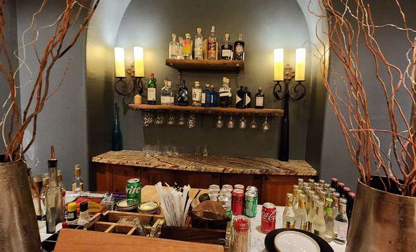 Build Your Own Gin Bar with 100s of variations