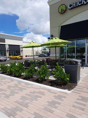 Outdoor courtyard dining option