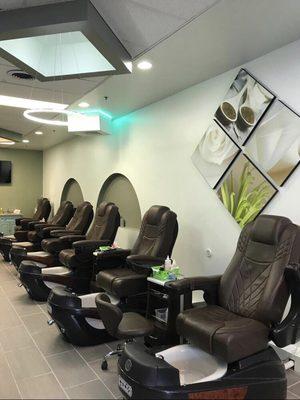 Pedicure chairs