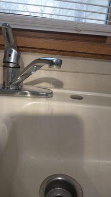 Before photo of faucet before replacing