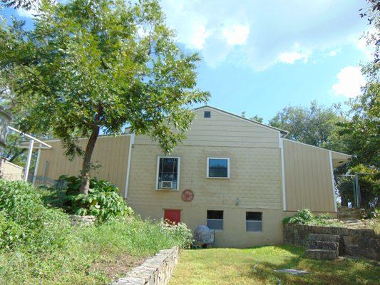 Home in Moutain Home Texas, where we did new siding and upgraded metal roof to standing seam #standing seam #roofing #roofingcontractor #sid