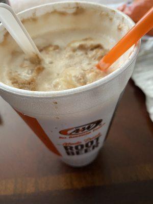 Rootbeer float