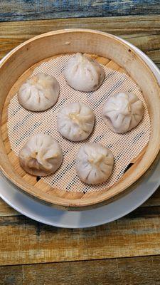 shanghai soup dumplings