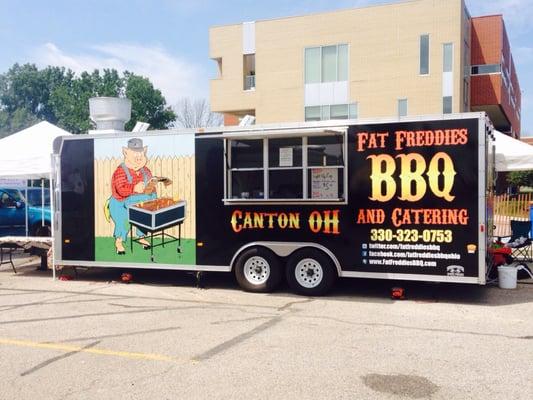 Fat Freddie's BBQ food trailer