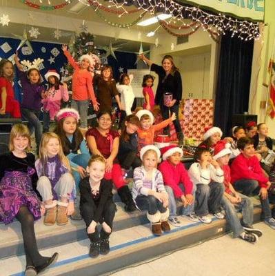 Christmas recital at Arroyo Verde school