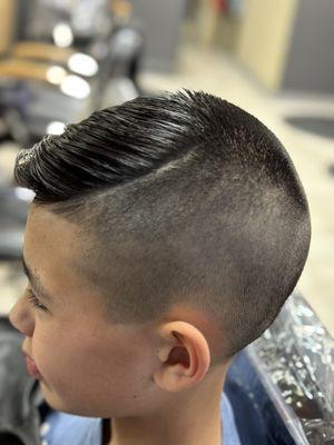 EZPZ KIDS CUTS by Michael Salerno