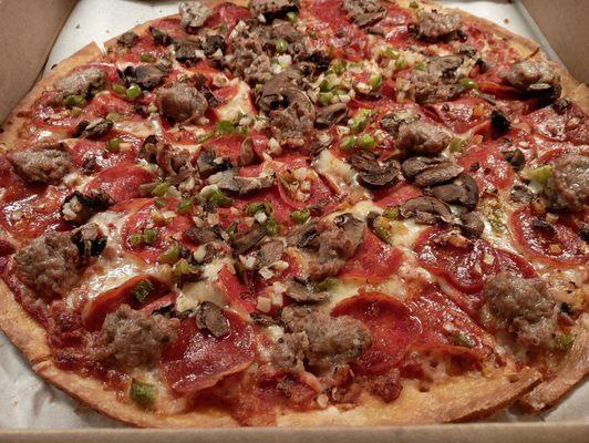 King Supreme on Chicago tavern crust